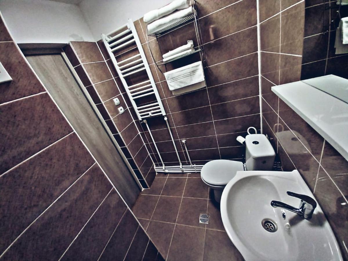 Camere In Regim Hotelier Braşov Dış mekan fotoğraf